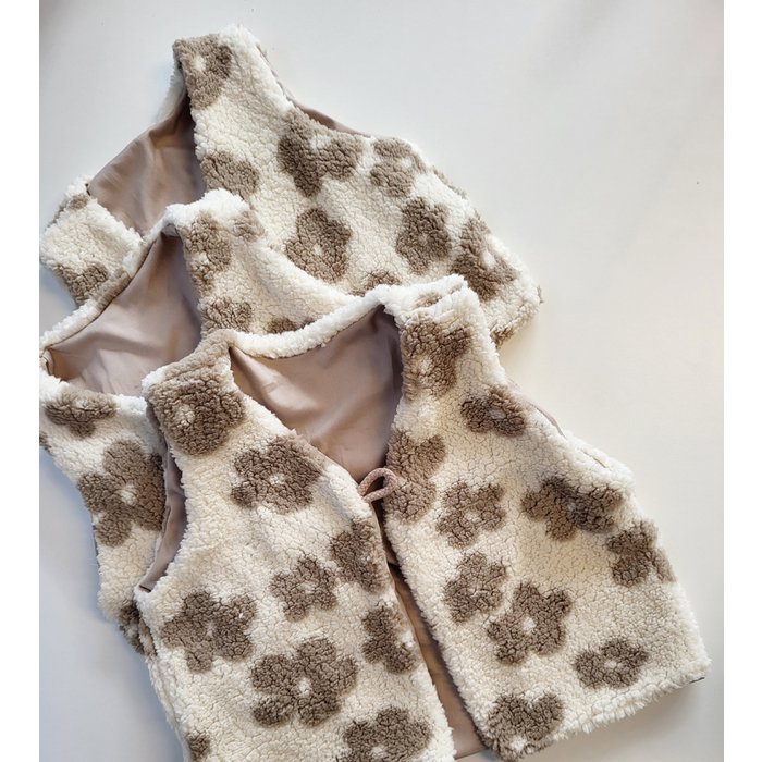 Ecru bloemen gilet