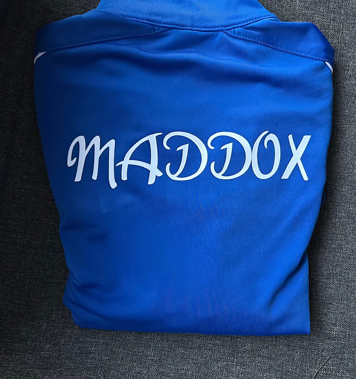 Personaliseren op eigen kledingstuk.